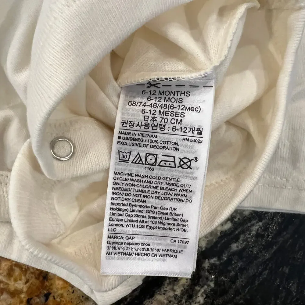 NWT GAP Baby Ivory & Navy W/